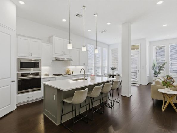 1228 Siena Sunset RD, Leander TX 78641