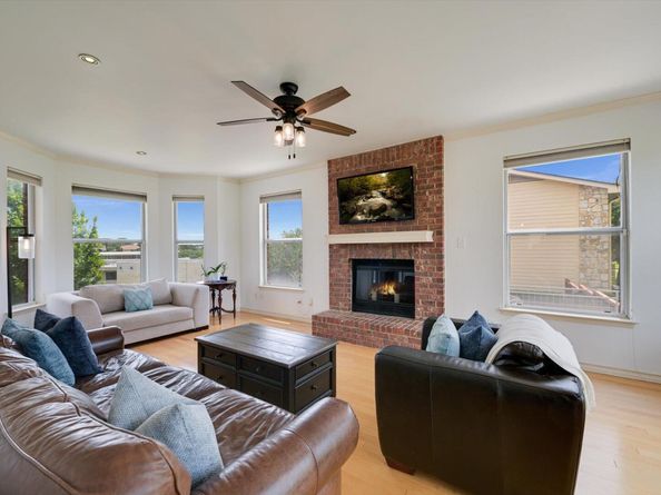 5731 Misty Hill CV, Austin TX 78759