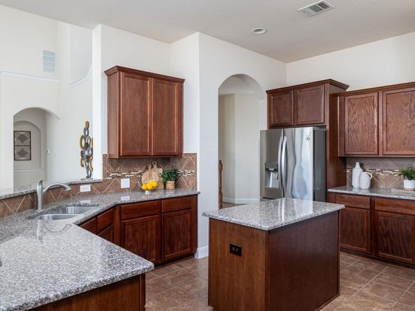 2708 Ursula CT, Leander TX 78641