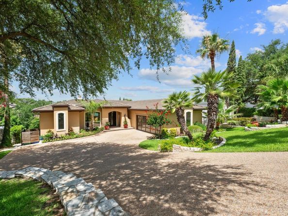 107 Edgewater CV, Lakeway TX 78734