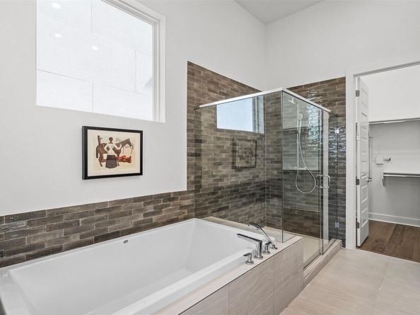 6020 Sendero Hills PKWY, Austin TX 78724