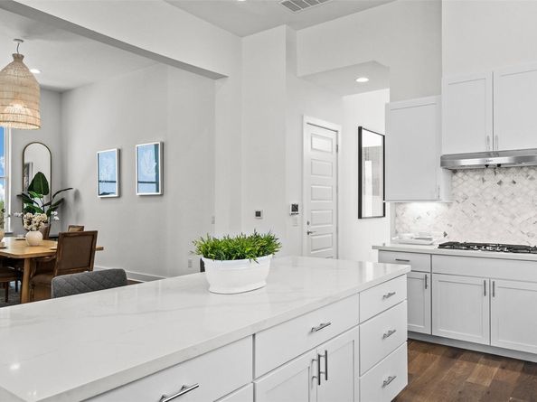 6020 Sendero Hills PKWY, Austin TX 78724