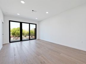 2209 S 1st ST 313, Austin TX 78704