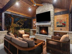 302 Duffy LN, Lakeway TX 78738