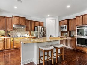 302 Duffy LN, Lakeway TX 78738