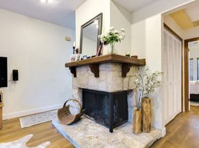 3809 Spicewood Springs RD 150, Austin TX 78759