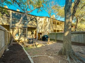 3809 Spicewood Springs RD 150, Austin TX 78759