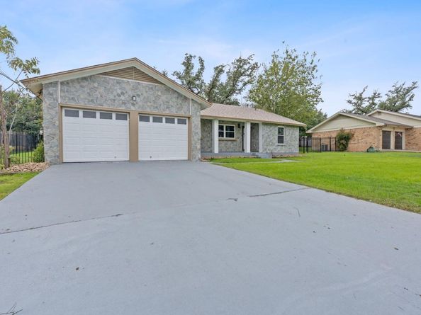 505 Meadowbrook DR, Georgetown TX 78628