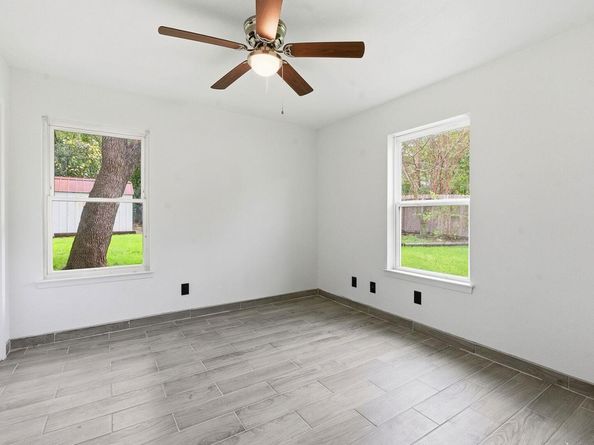 505 Meadowbrook DR, Georgetown TX 78628