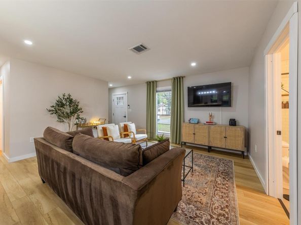 805 Sahara Ave, Austin TX 78745