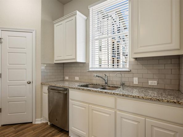 2202 Dillon Pond LN B, Pflugerville TX 78660