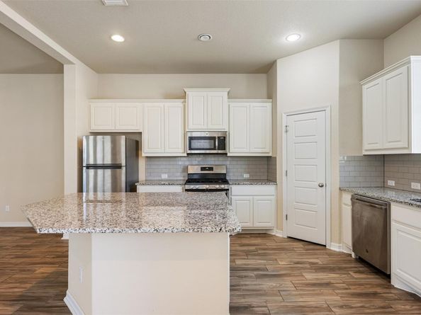 2202 Dillon Pond LN B, Pflugerville TX 78660