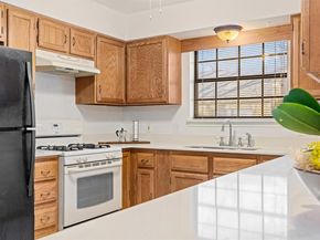 2301 Lawnmont Ave 1, Austin TX 78756