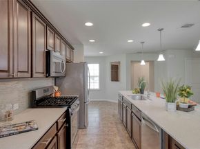 515 Hereford LN, Georgetown TX 78633