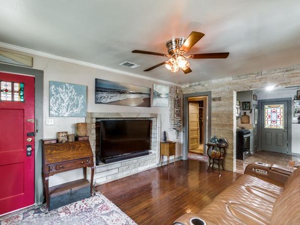 1220 S Myrtle ST, Georgetown TX 78626