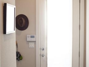 6021 Seville DR, Austin TX 78724