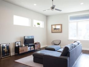 6021 Seville DR, Austin TX 78724