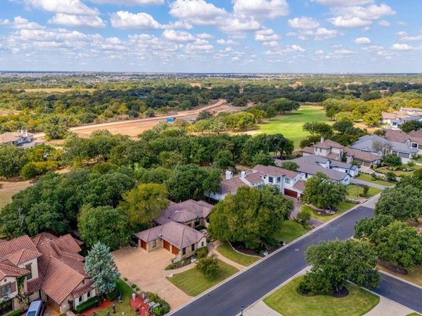 205 Flint Ridge TRL, Georgetown TX 78628