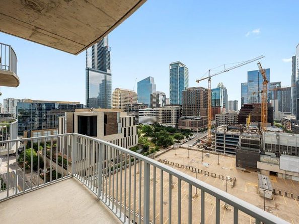 360 Nueces ST 1407, Austin TX 78701