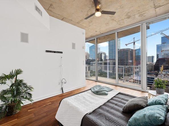 360 Nueces ST 1407, Austin TX 78701