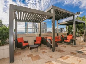 360 Nueces ST 1407, Austin TX 78701
