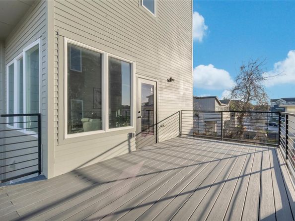 2309 Montopolis DR 7, Austin TX 78741