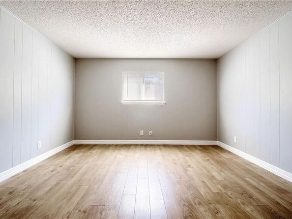 2122 Hancock DR 105, Austin TX 78756