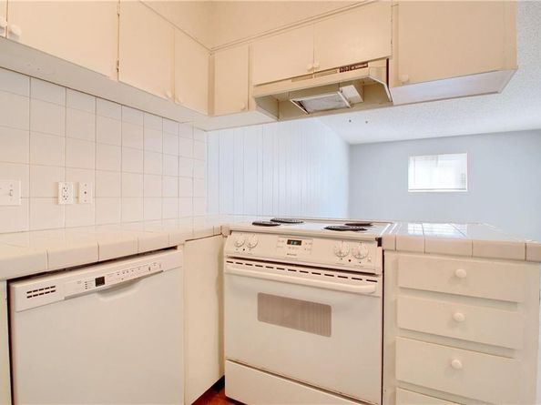 2122 Hancock DR 105, Austin TX 78756