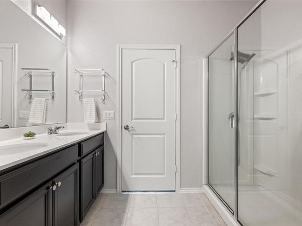 713 Hummingbird LN, Leander TX 78641
