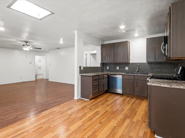 1307 Meadgreen DR, Austin TX 78758