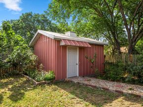 1307 Meadgreen DR, Austin TX 78758