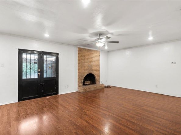 1307 Meadgreen DR, Austin TX 78758