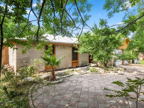 1307 Meadgreen DR, Austin TX 78758