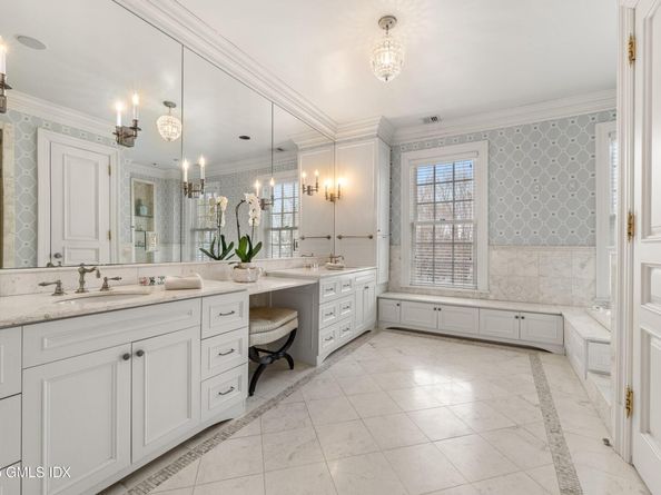 20 Sherwood Farm Lane, Greenwich CT 06831