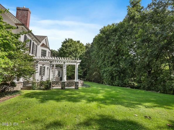20 Sherwood Farm Lane, Greenwich CT 06831