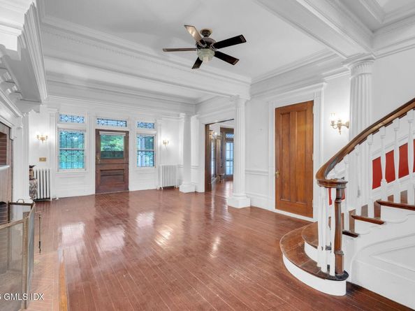 26 Shady Lane, Greenwich CT 06831