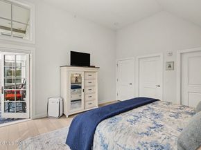 77 Havemeyer Lane 324, Stamford CT 06902