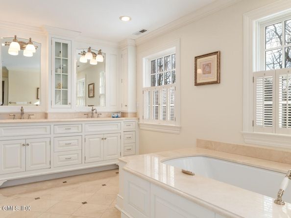 182 Taconic Road, Greenwich CT 06831