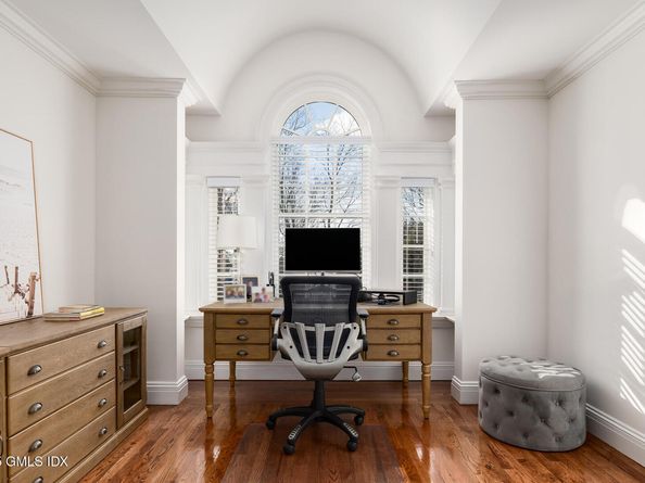 182 Taconic Road, Greenwich CT 06831