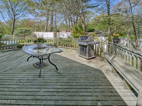 52 Center Drive, Old Greenwich CT 06870