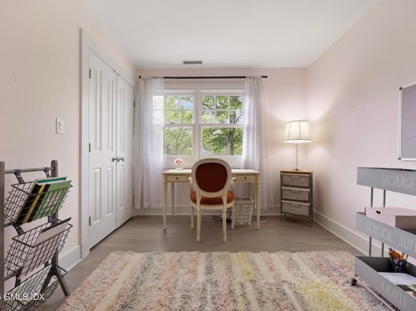 29 Griffith Road, Riverside CT 06878