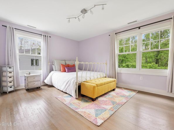 29 Griffith Road, Riverside CT 06878