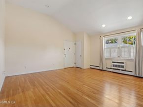 47 Valley Road B3, Cos Cob CT 06807