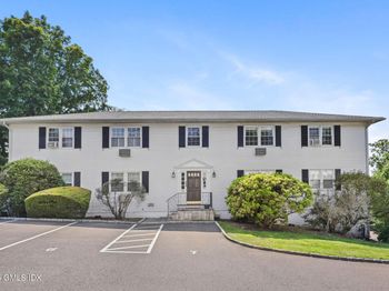 47 Valley Road