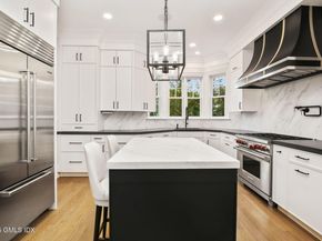 50 Sound View Drive 4N, Greenwich CT 06830
