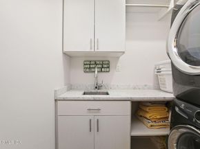 50 Sound View Drive 4N, Greenwich CT 06830