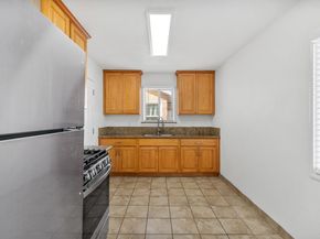 458 Spring Street, Richmond CA 94804