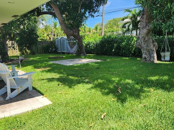 607 NE 7th Avenue NE, Delray Beach FL 33483
