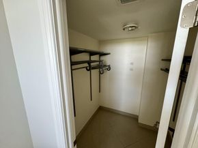 4800 Bayview Dr 406, Fort Lauderdale FL 33308