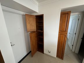 4800 Bayview Dr 406, Fort Lauderdale FL 33308